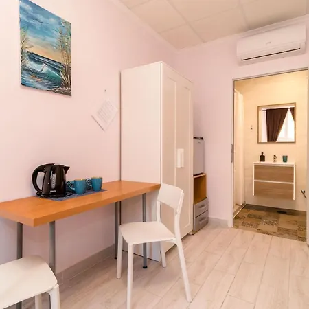 Guest house 7a